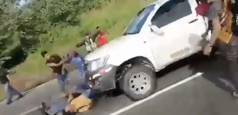 proteste a panama contro il caro carburante   8