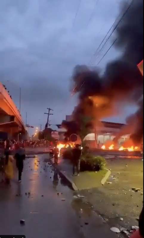 proteste a panama contro il caro carburante 9