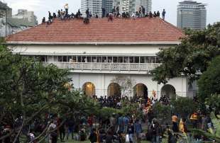 proteste al palazzo presidenziale di colombo sri lanka 1