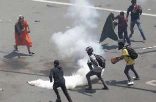 proteste in sri lanka 10