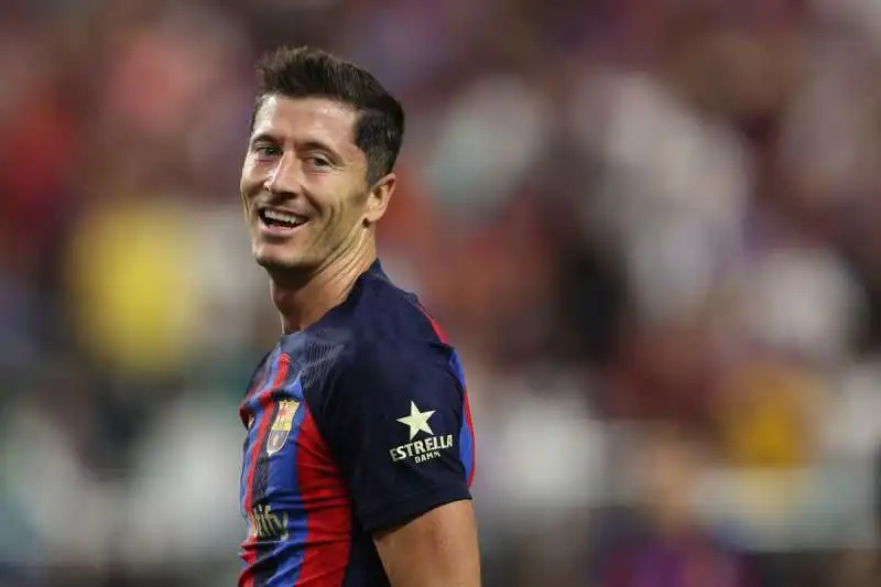 robert lewandowski al barcellona 