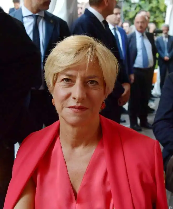 roberta pinotti  foto di bacco (1)