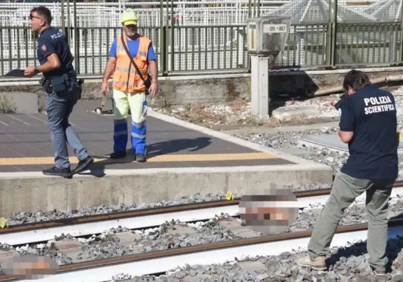 sorelle investite dal treno a riccione 4