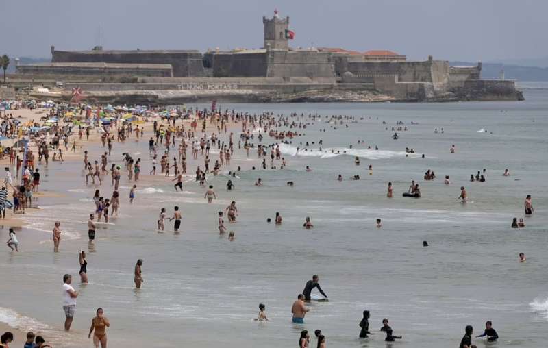 spiaggia di carcavelos portogallo