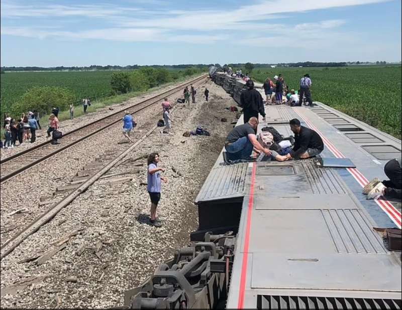 TRENO IN FIAMME A BOSTON 4