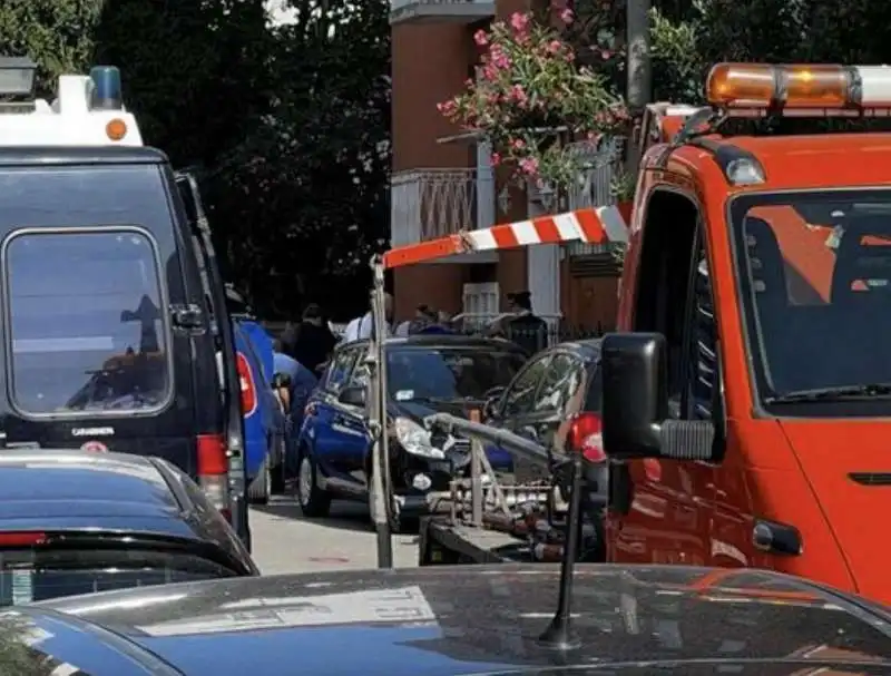 A PADOVA UN UOMO INVESTE UN CARABINIERE E VIENE UCCISO 