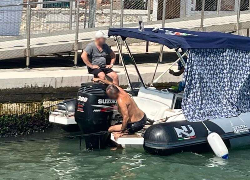 BAGNANTI STRANIERI A VENEZIA - FESTA DEL REDENTORE