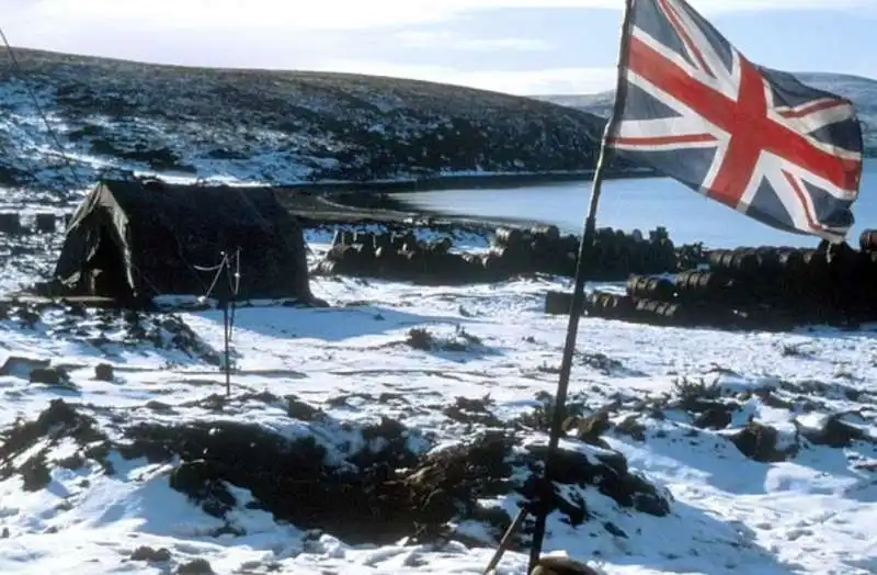 bandiera britannica alle isole falkland nel 1982