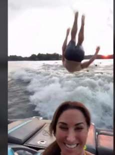 boat jumping