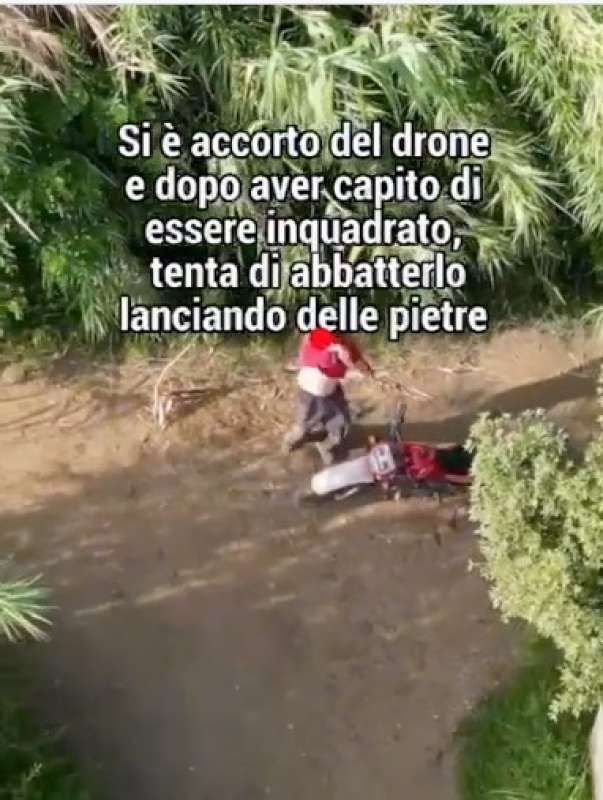 calabria - piromane beccato grazie a un drone