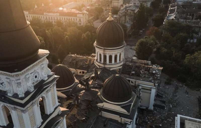 cattedrale della trasfigurazione di odessa distrutta 1