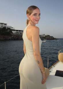 chiara ferragni in sicilia 11