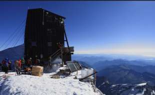 elicottero alpi monte rosa 4