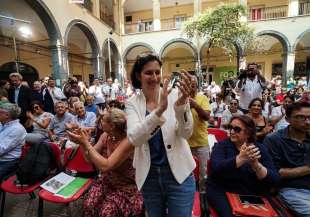 elly schlein convegno contro l autonomia a napoli