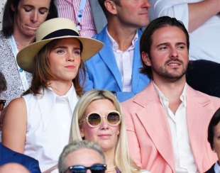 emma watson con il fratello alex finale wimbledon 2023