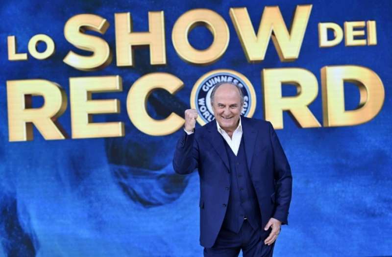 gerry scotti lo show dei record