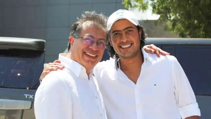 gustavo petro e il figlio nicolas 