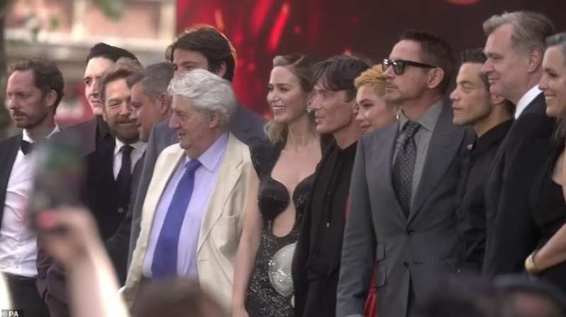 IL CAST DI OPPENHEIMER ABBANDONA LA PREMIERE 3