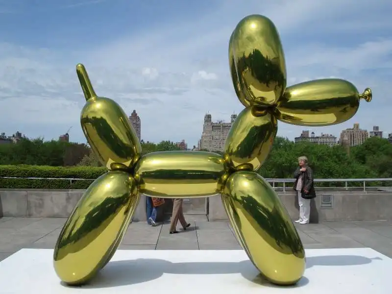 JEFF KOONS