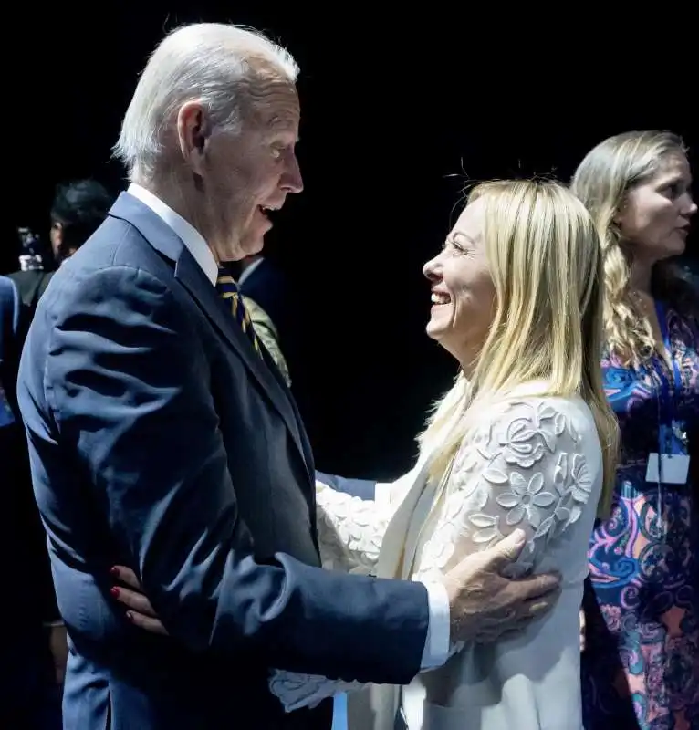 joe biden   giorgia meloni   vertice nato vilnius    1