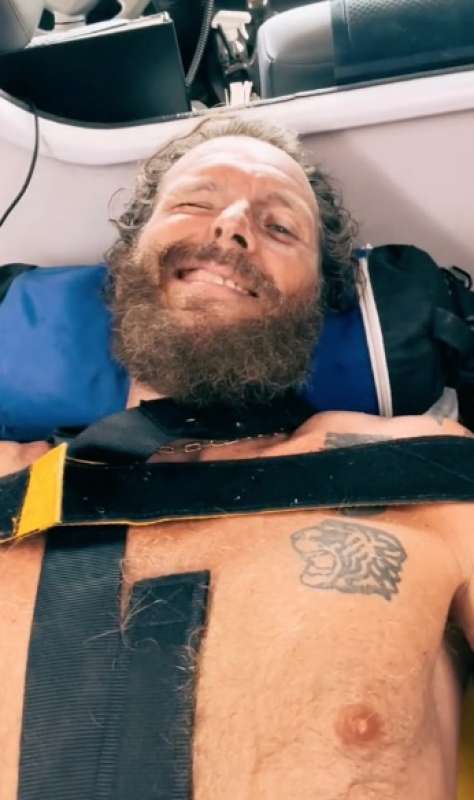 jovanotti dopo l incidente in bicicletta a santo domingo 2