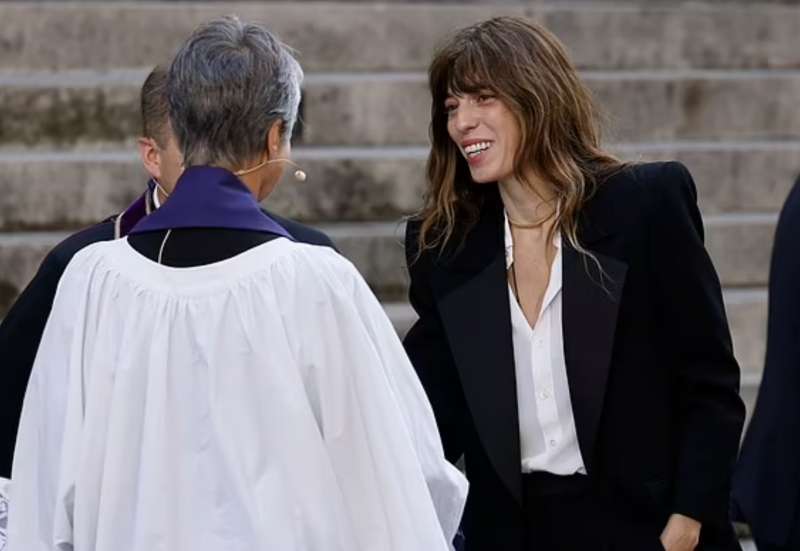 lou doillon funerali jane birkin