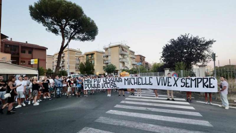 MANIFESTAZIONE A PRIMAVALLE PER MICHELLE CAUSO