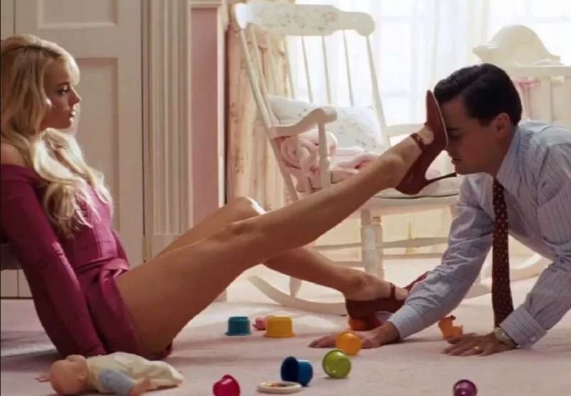 margot robbie the wolf of wall street