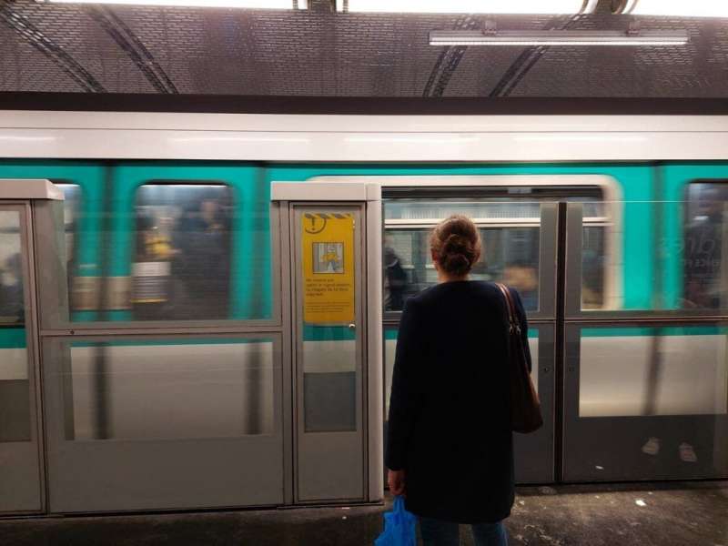 METRO DI PARIGI