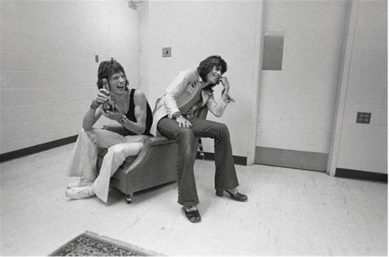 mick jagger keith richards backstage