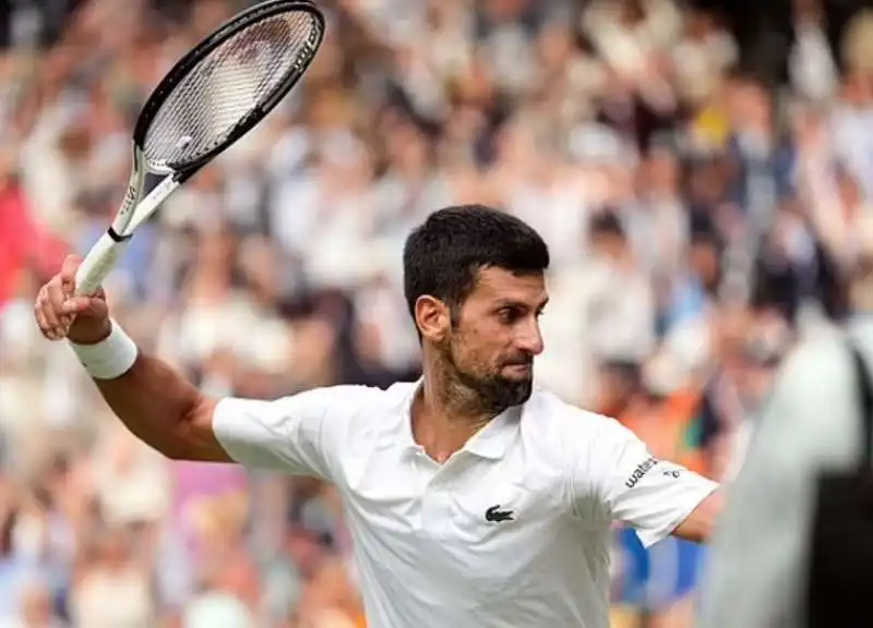 novak djokovic sconfitto da alcaraz a wimbledon 2023 