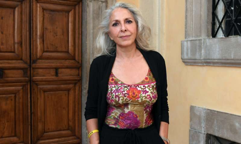 paola severini melograni. 4