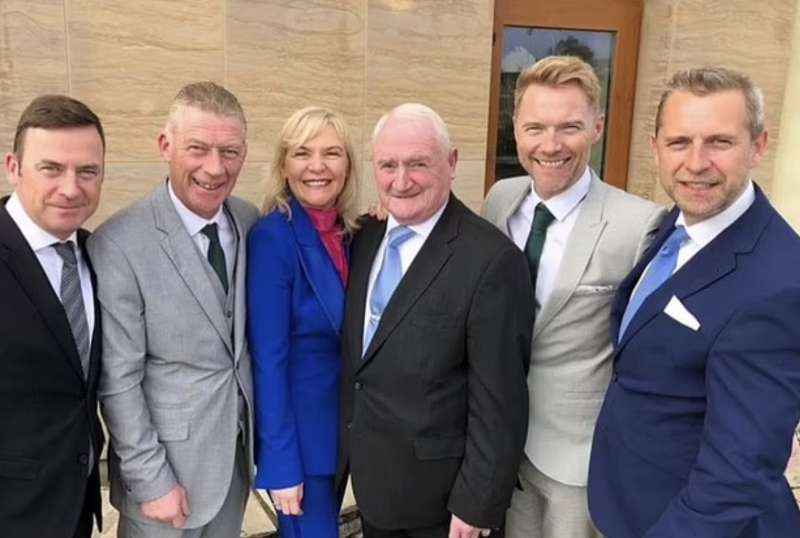 ronan keating con la famiglia (e il fratello ciaran)