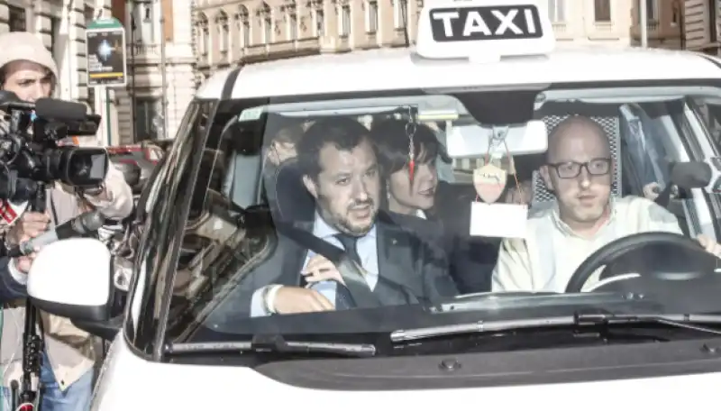 salvini taxi