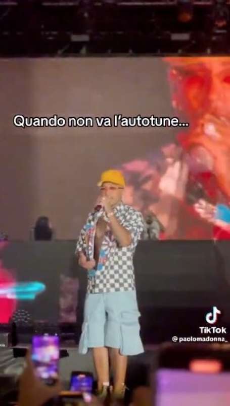 sfera ebbasta ha problemi all autotune