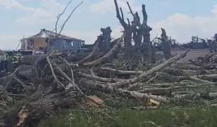 tornado in canada 2