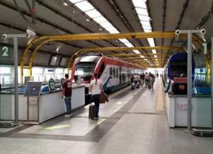 TRENO LEONARDO EXPRESS DA FIUMICINO A TERMINI