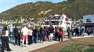 turisti lago di como 3