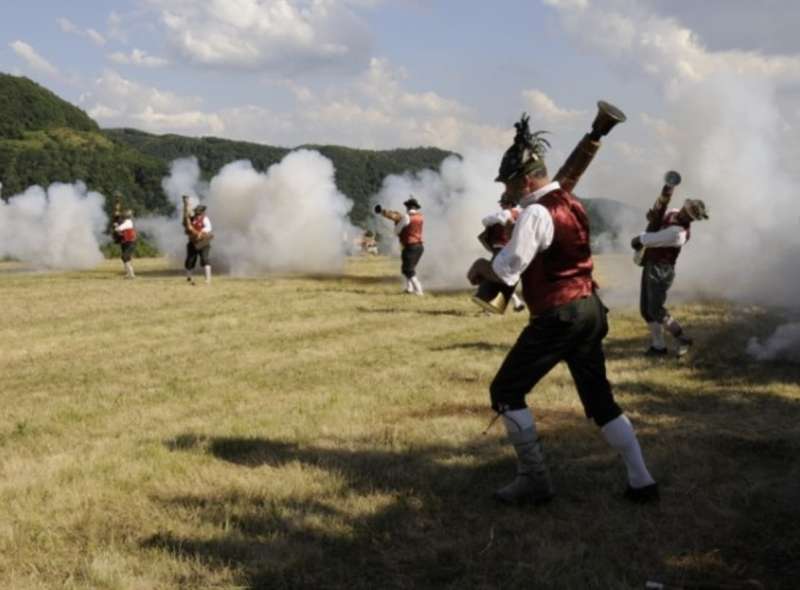 VALPOLICELLA - UN UOMO E IL SUO TROMBINO