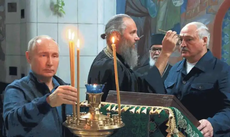 VLADIMIR PUTIN E ALEKSANDR LUKAHSENKO NEL MONASTERO DI VALAAM 