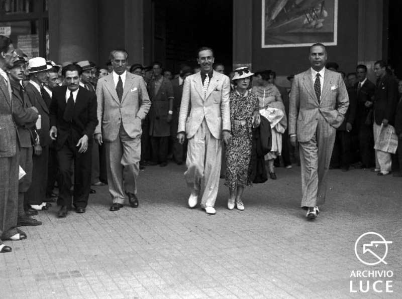 walt disney a roma foto archivio luce