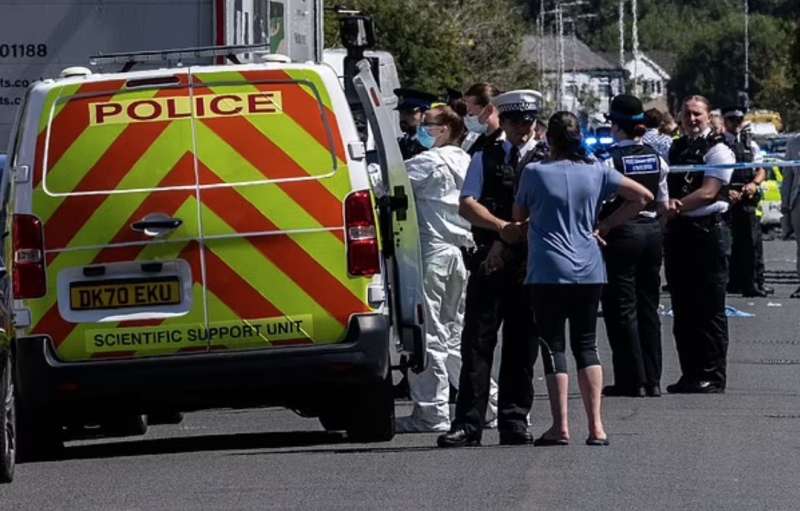 accoltellamento in un centro per neo mamme e bambini a liverpool 4