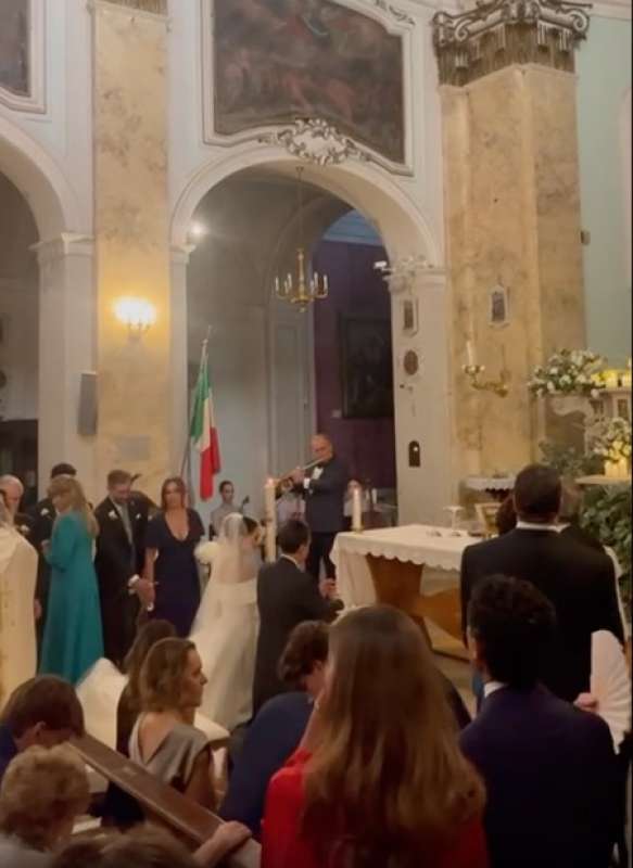 andrea griminelli al flauto al matrimonio di angelica donati e paolo borghese