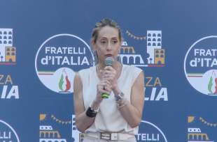 arianna meloni piazza italia la festa di fratelli d italia roma 5