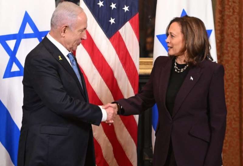 BENJAMIN NETANYAHU E KAMALA HARRIS