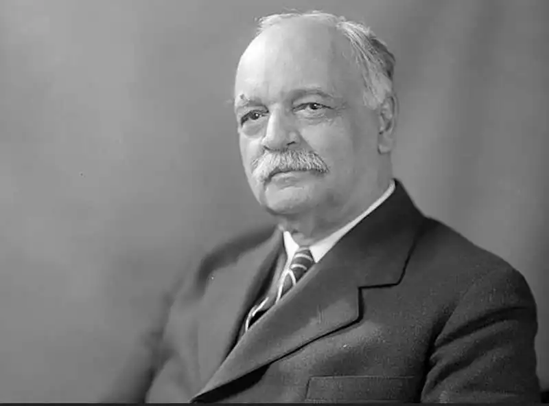 charles curtis 