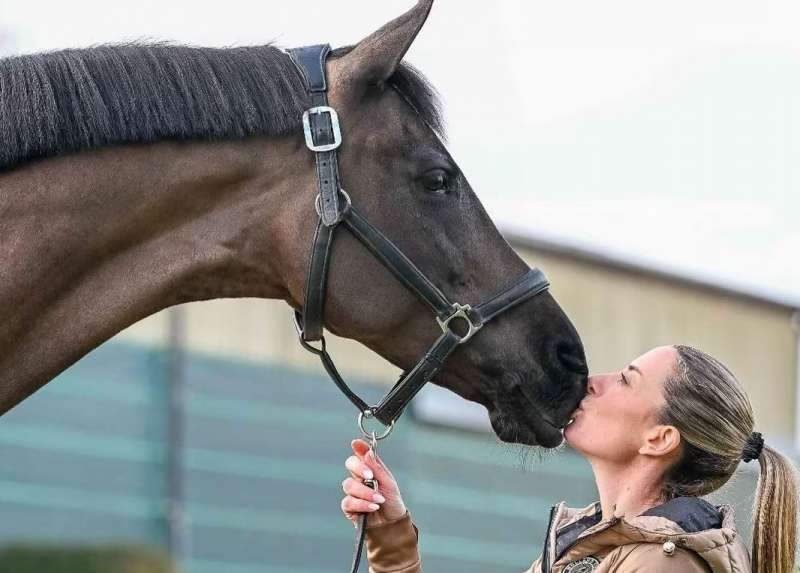 charlotte dujardin 5