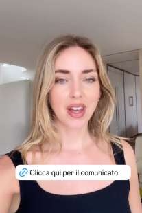 chiara ferragni legge il comunicato sulla decisione dell antitrust 1