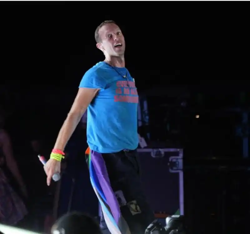 chris martin coldplay concerto all'olimpico 