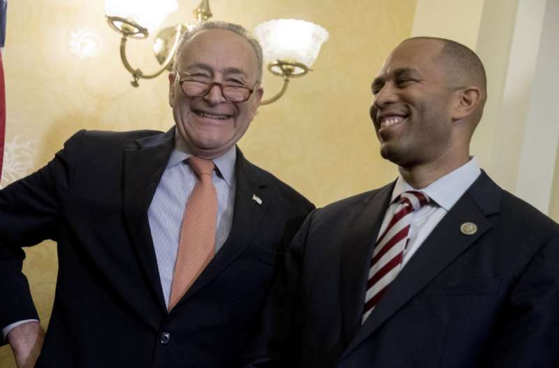 chuck schumer hakeem jeffries